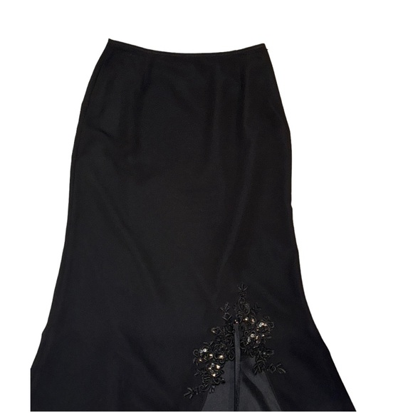 Joseph Ribkoff Vintage Black Trumpet Skirt With Embroidery & Sequins Size 6 - Picture 4 of 7